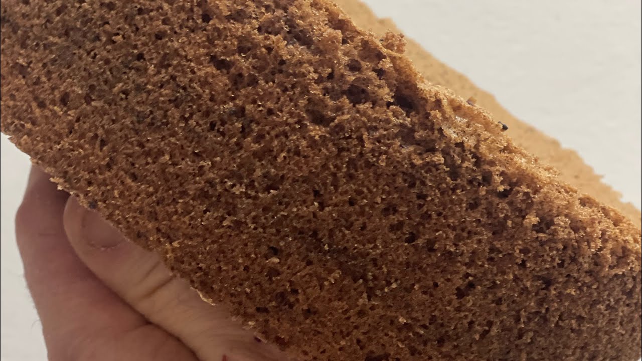 Chocolate genoise  with tips to make it the fluffiest
