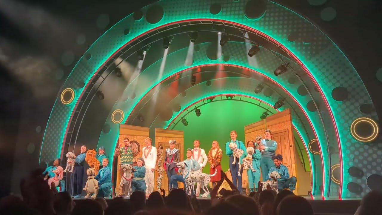 101 dalmatians the musical certain call (Staring Sydnie Christmas) 