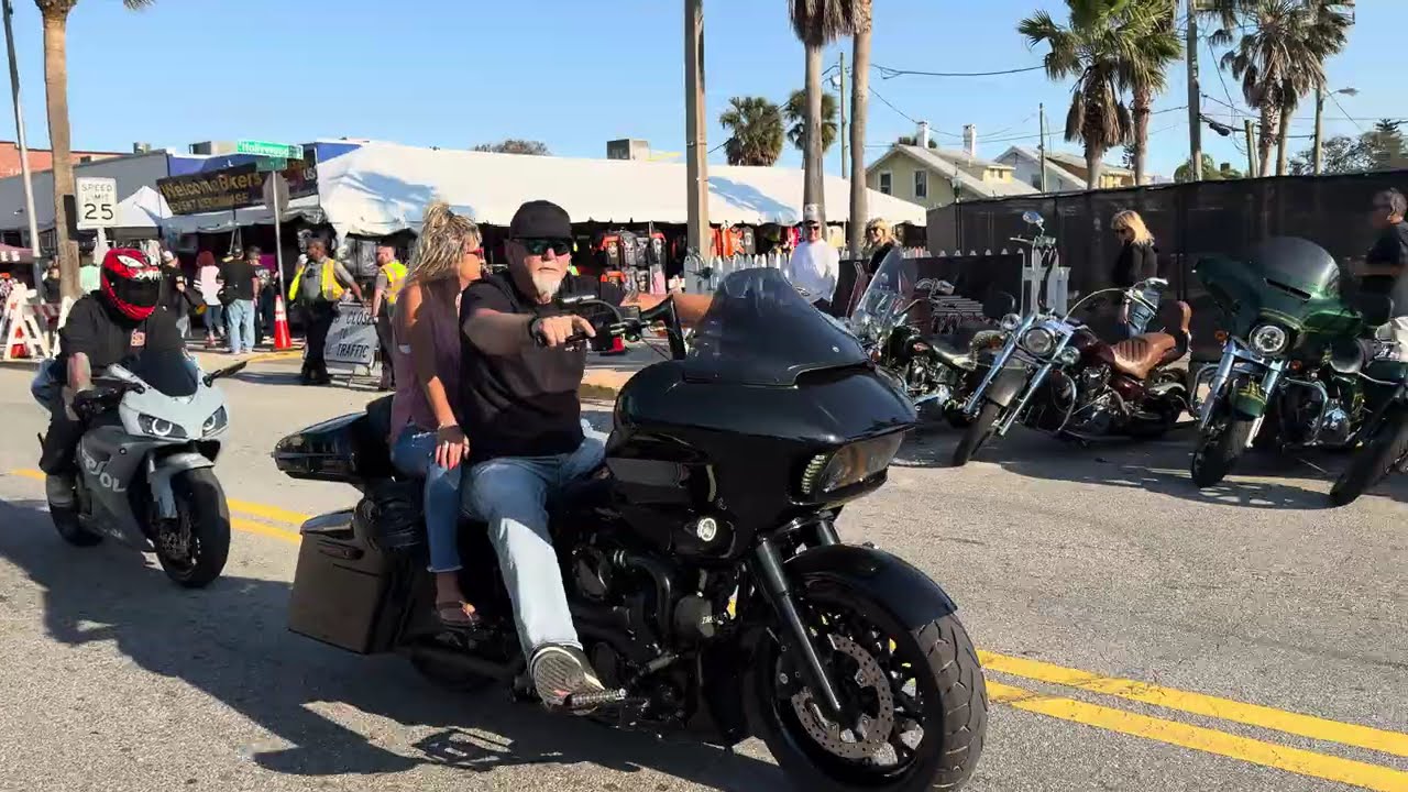 American Bikers #moto #usa #motorcycle #harley #bike