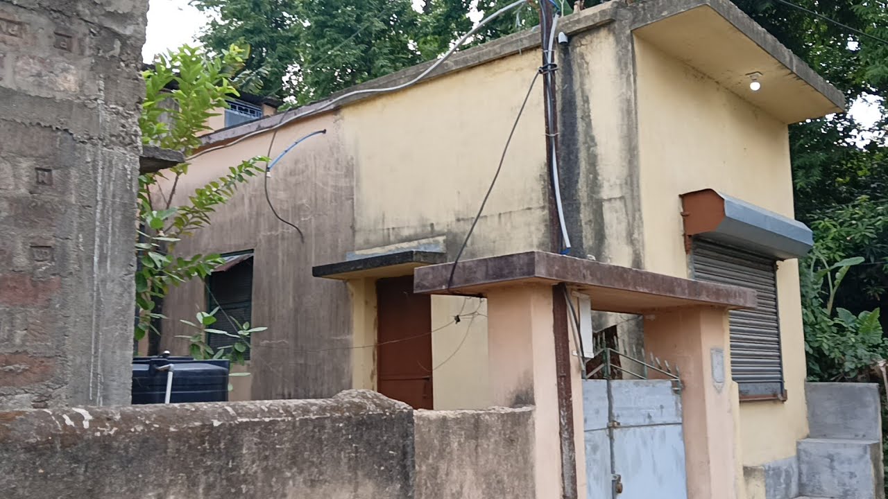2 Katha House Sale in Halisahar , Bakultala , in Bazar para , Just like  a Commercial Plot , 85 Road