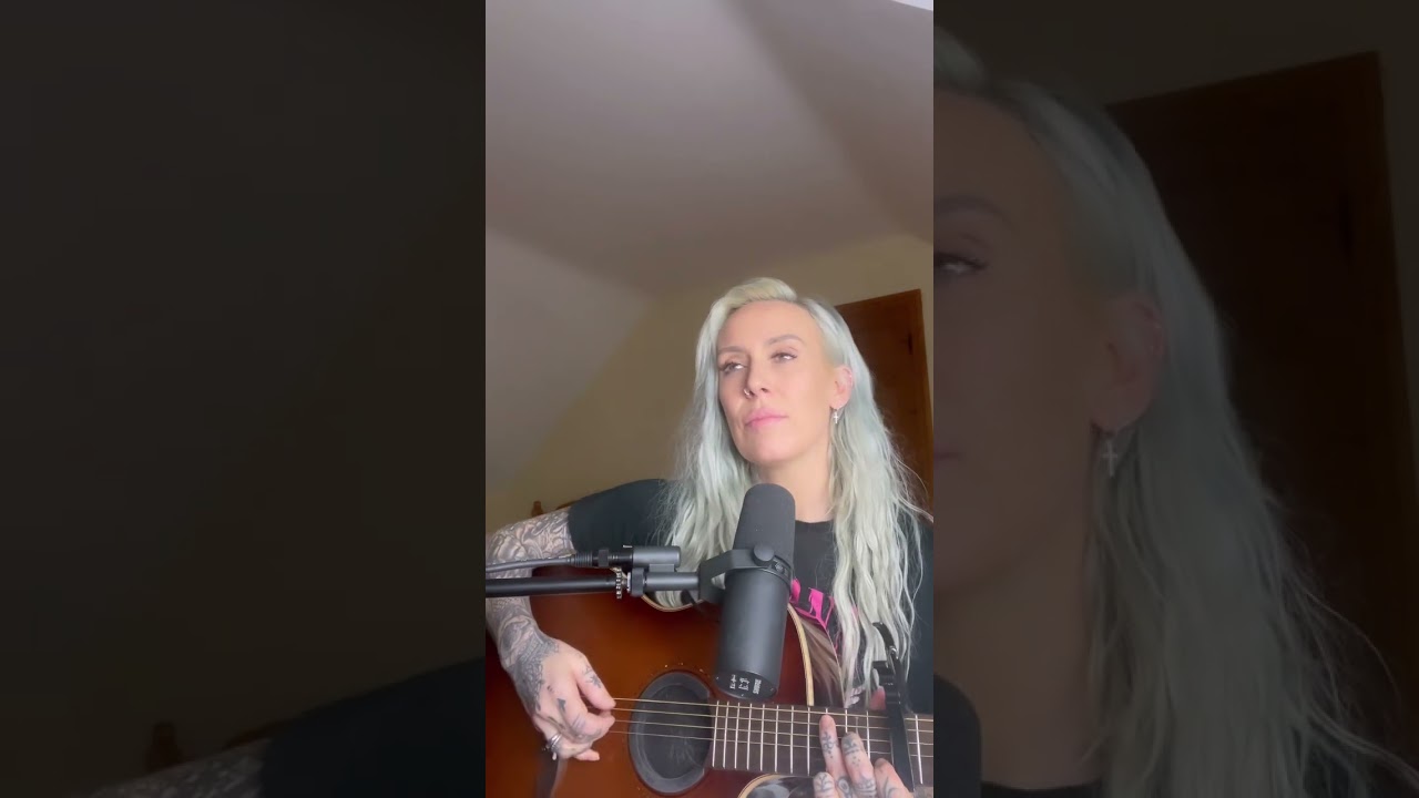 S T R E E T S   O F   L O N D O N