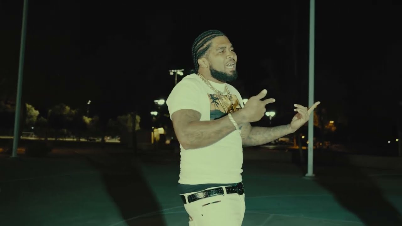 Spazzoutkdot X Spook G- In Da Field [Official Video] [Dir By. Looneykeys]