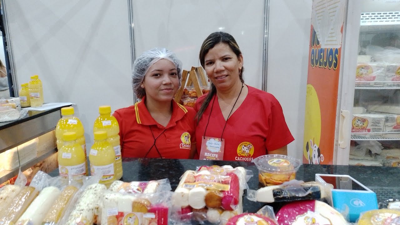 EXPO BEBÊ NO CENTRO DE CONVENÇÕES VENHA PATICIPA ATE DOMINGO CORRA 