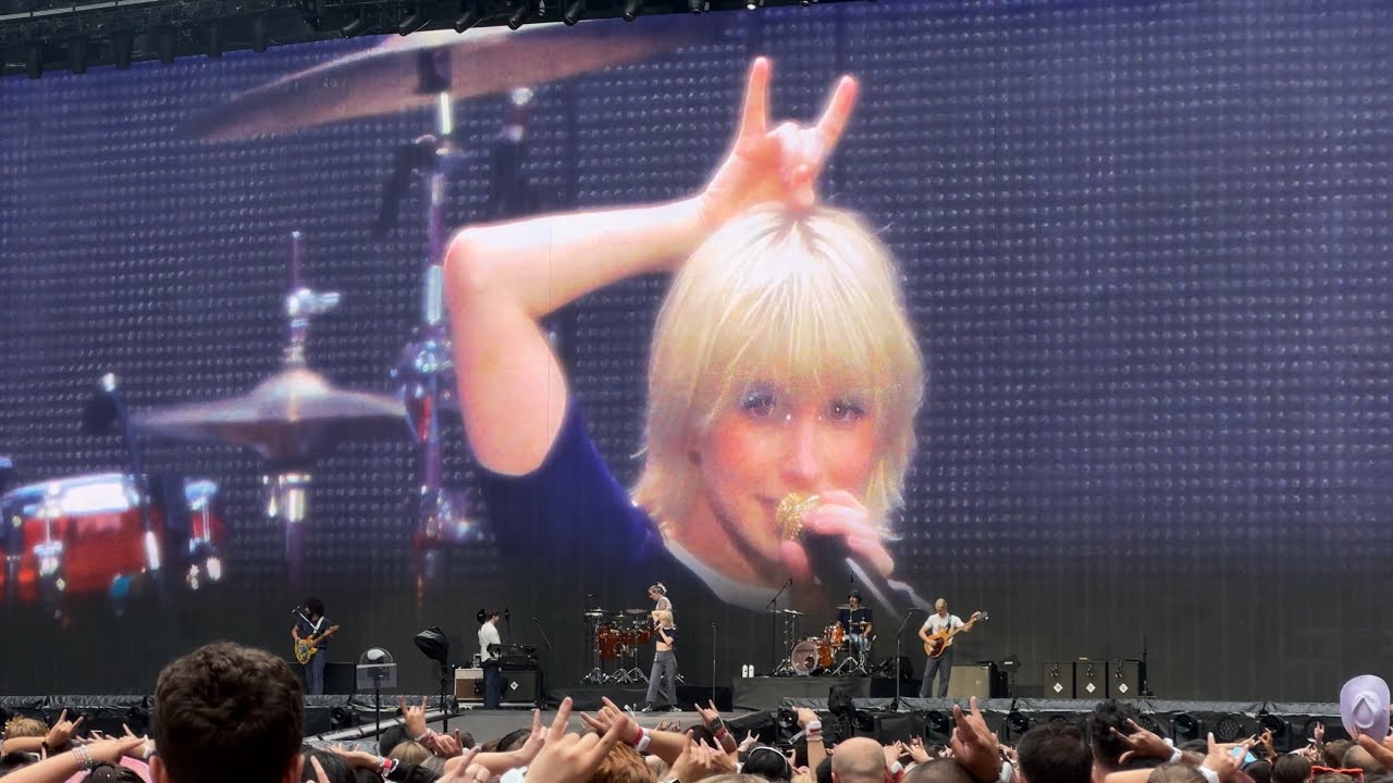 Paramore Eras Tour London Night 4 Misery Business
