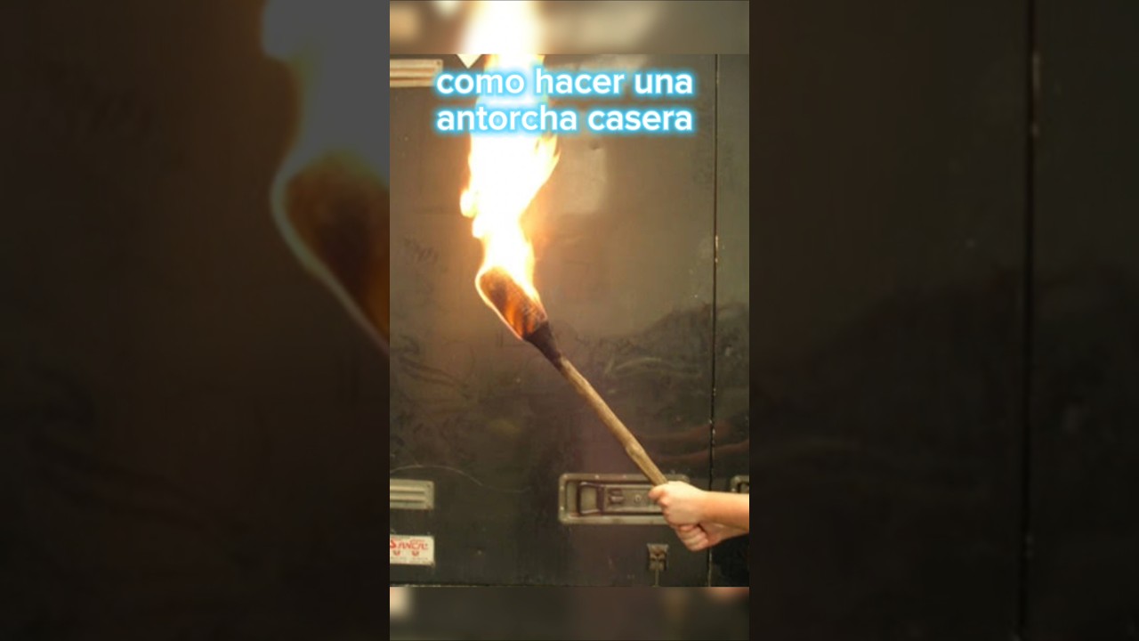 Como hacer tu propia antorcha cacera #shortvideos #consejossupervivencia #curiosidades #acampar