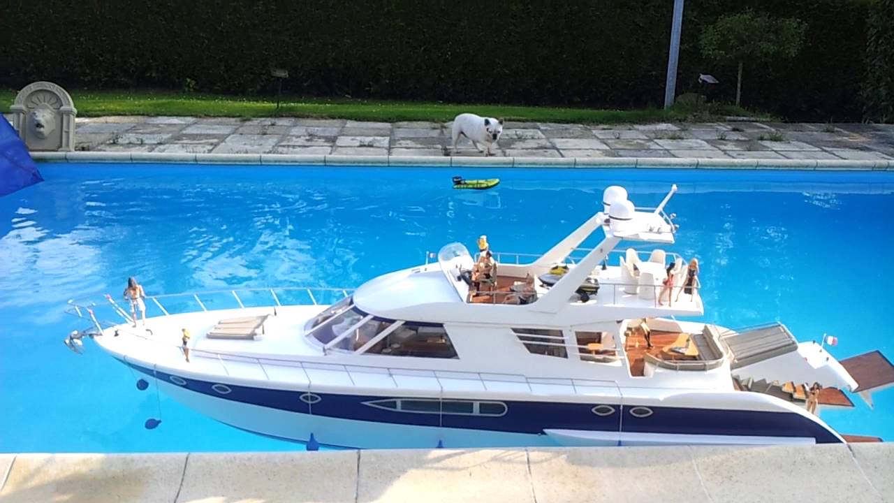 Bateau rc corsaire 60