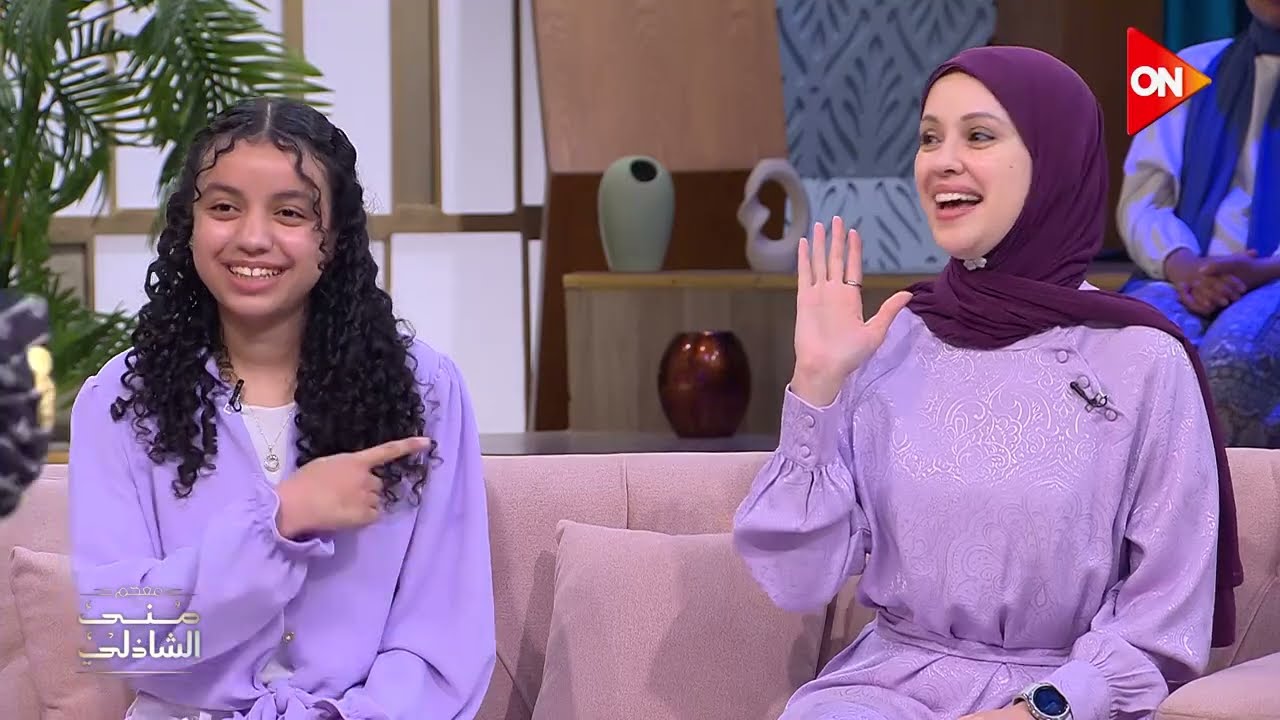 لعبة مع سامح حسين وبناته وزوجته