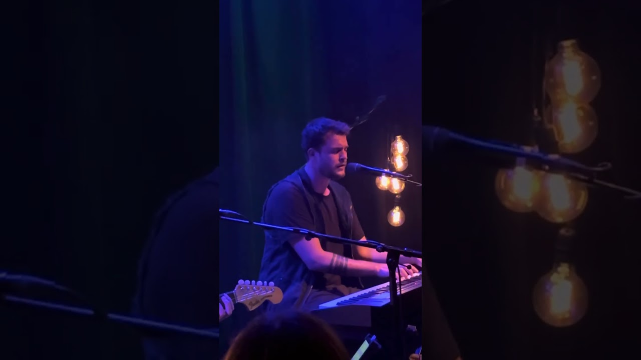 Zian - Old Again (live)