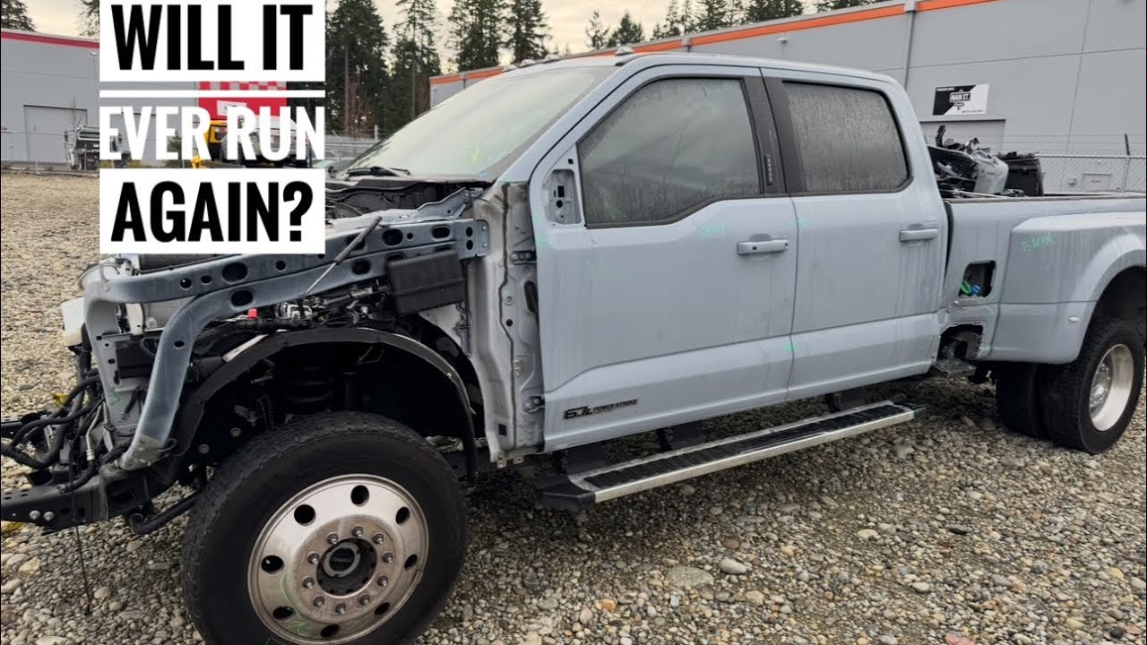 Восстановление поврежденного в результате аварии пикапа Ford F450 2024 года выпуска | Мы обнаружи...