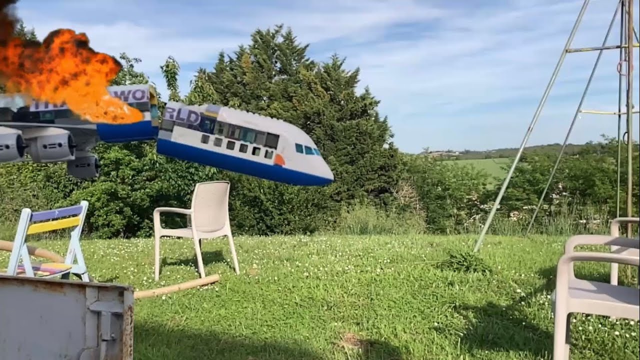 Real life plane crashes recreated in Lego part one