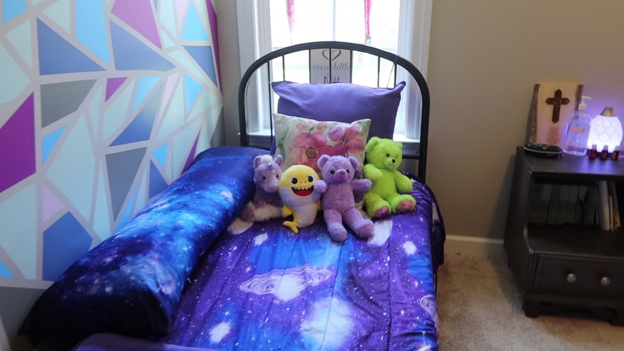 Special Needs Room Tour!/ Her Pet Rat Died! 😢