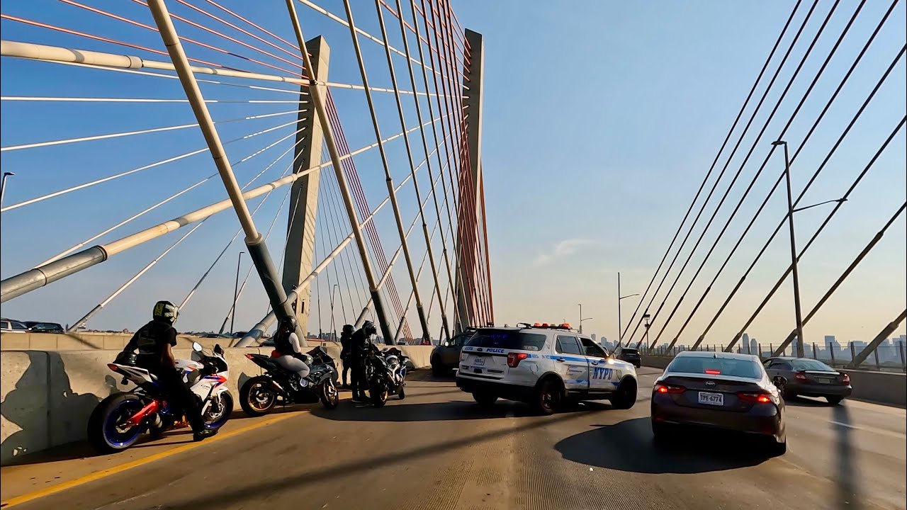 Driving LGA to Manhattan | Crash on Kosciuszko Bridge
