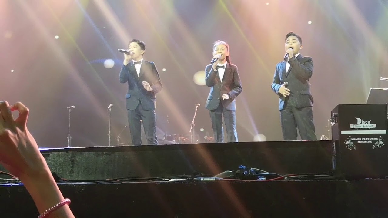 TNT Boys - 'I Can'  (AbrakaDIVAS Concert)