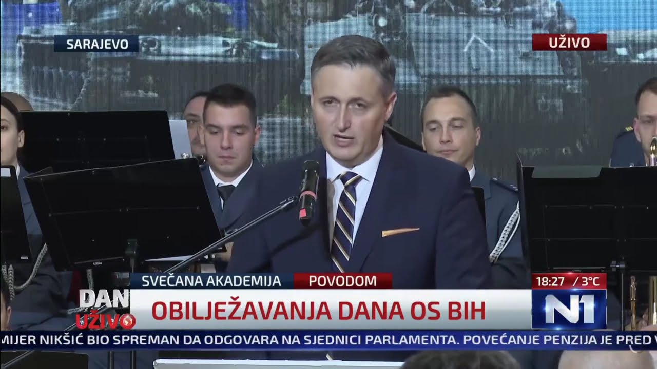 Sarajevo, 1.12.2025. Obraćanje na akademiji povodom obilježavanja 20. godišnjice i Dana OSBiH