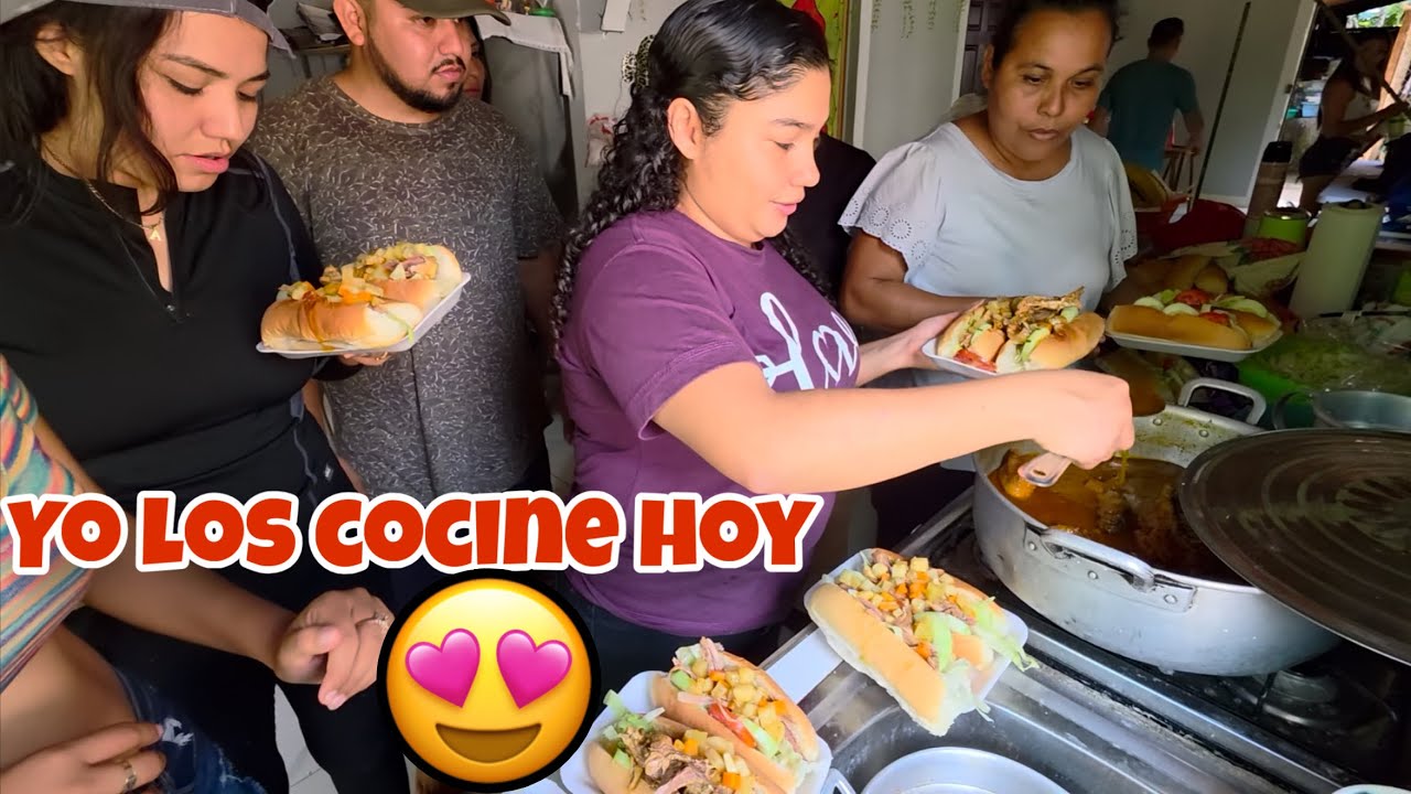 Panes Con Pollo😍Nos Tiene La Mamá De Chelita Para Todo El grupo❤️