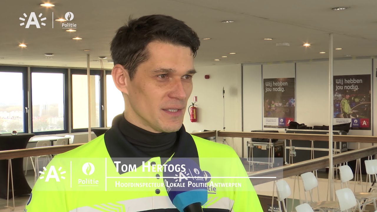Politie 24/7 op één: camera's in het kielzog van Politie Antwerpen