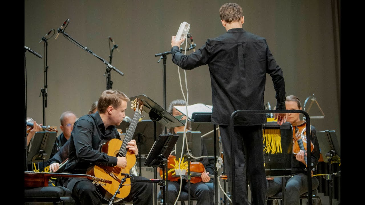 Leevi Räsänen: Pisces – Mime for guitar and chamber orchestra