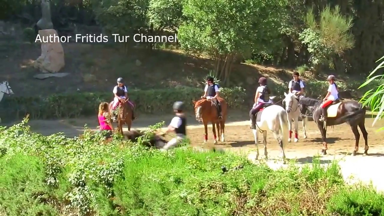 H&iacute;pica la Foixarda - Horse riding school in Barcelona