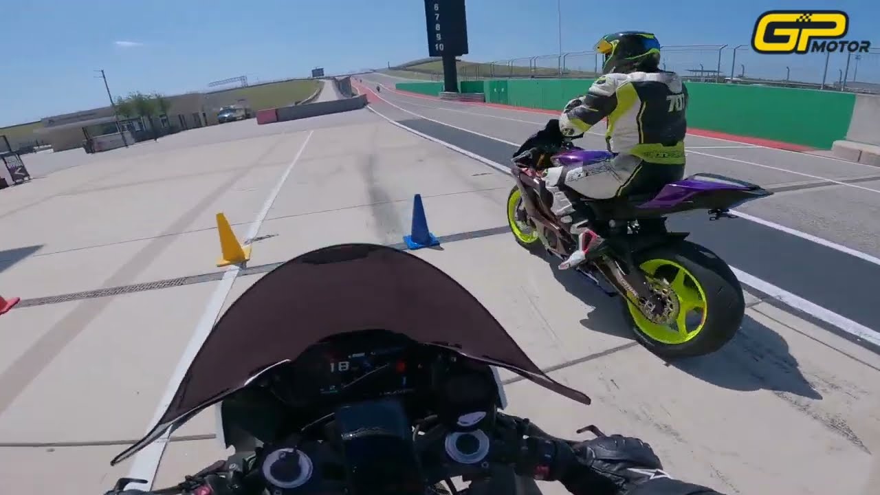 TRACK DAY COTA May/28/2022 - Intermediate - Session 2 - BMW S1000RR M