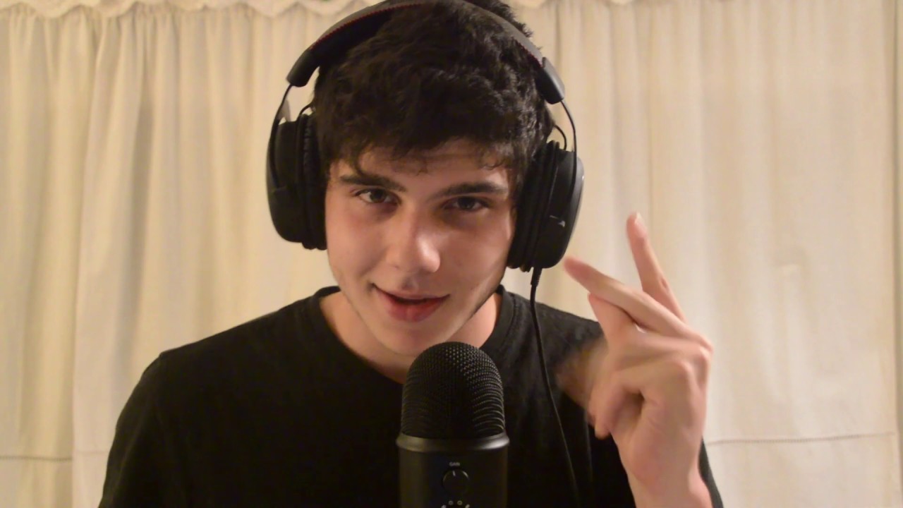 [ASMR] Traditional Hand Sounds | Fluttering & Rubbing | (Whispered/Rambling)