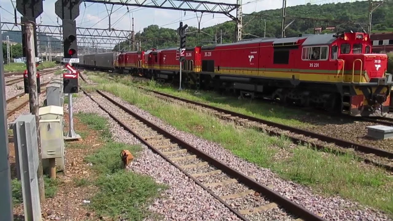Transnet diesel locomotives on duty