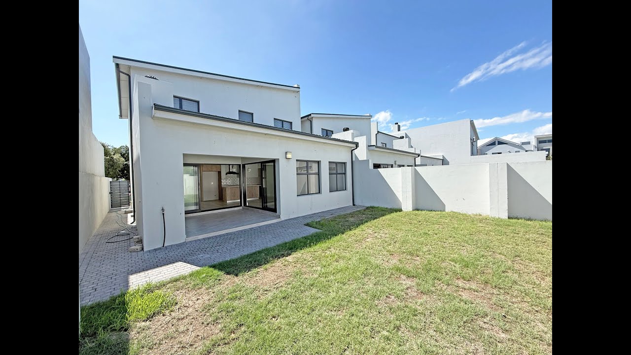 3 bedroom house for sale in Security Estate in Cape Town Sandown