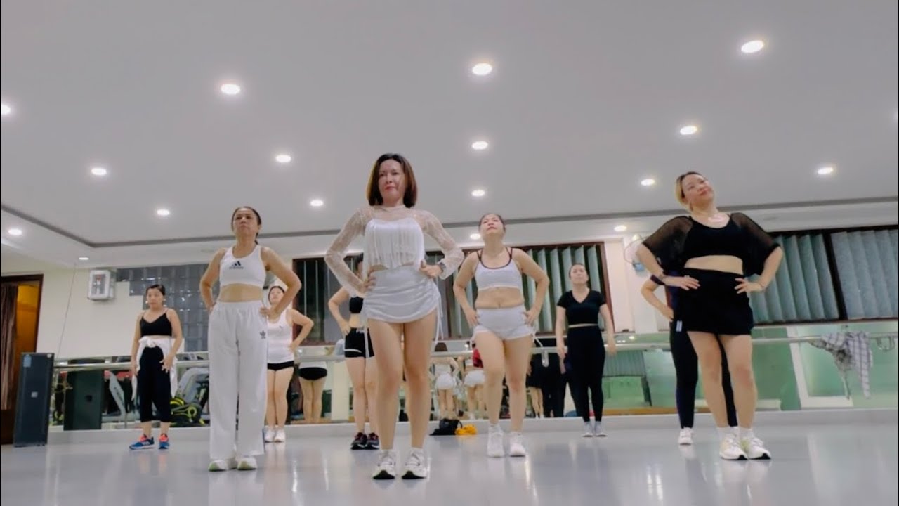 Always Remember Us This Way - DJ Tons Remix - TikTok Trending // Dance Fitness