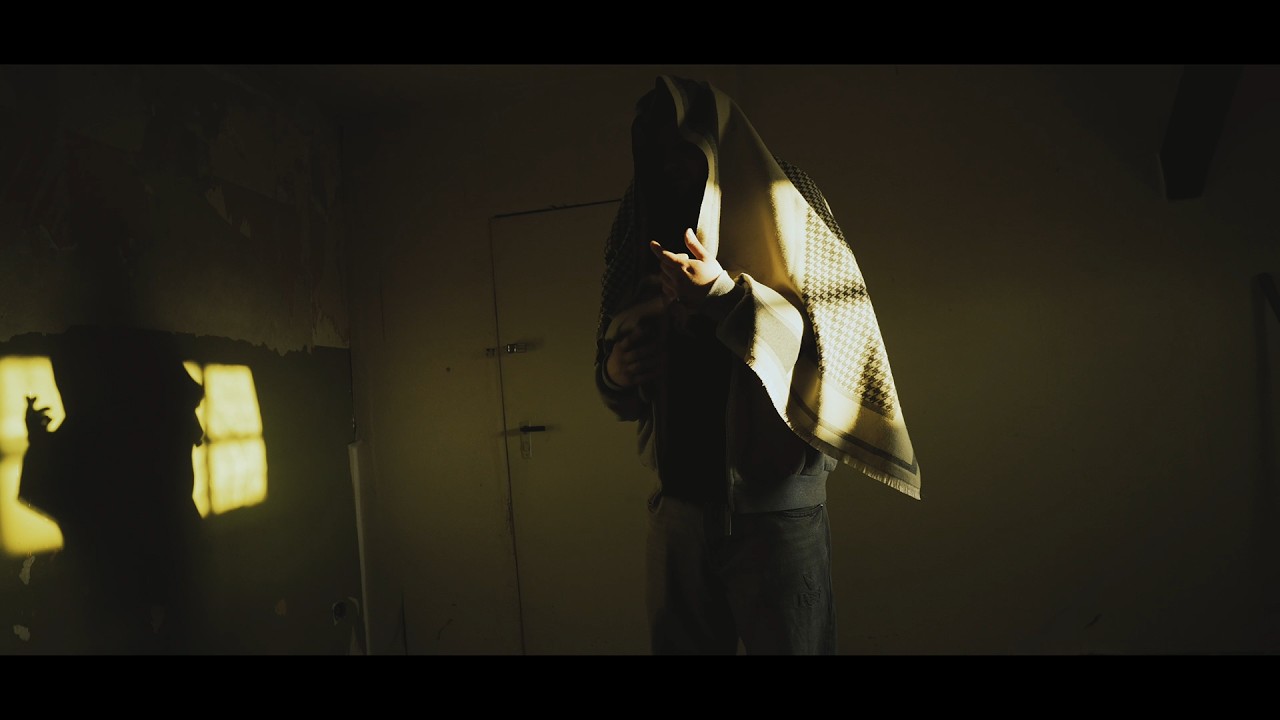 kyeeskii - OREOZ (prod. scmadeaclassic, LNK, Lasthaze, Mario Petersen, Johannes Kelete)