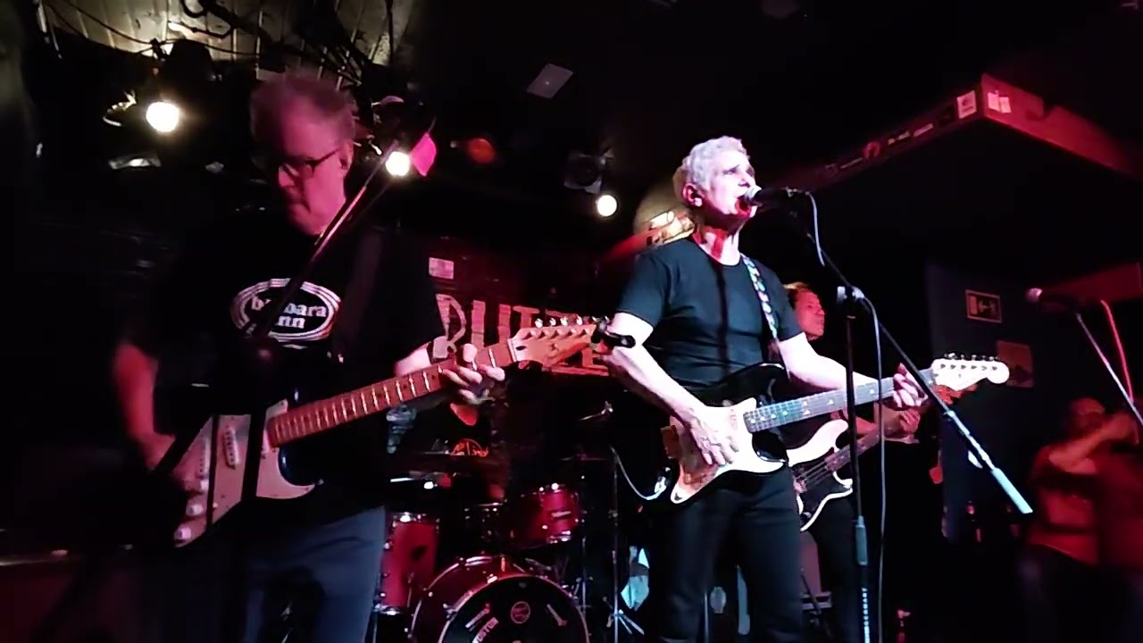 THE RUBINOOS - SHAKE SOME ACTION. Live in Madrid (1-11-25). Sala Wurlitzer. @therealrubinoos 