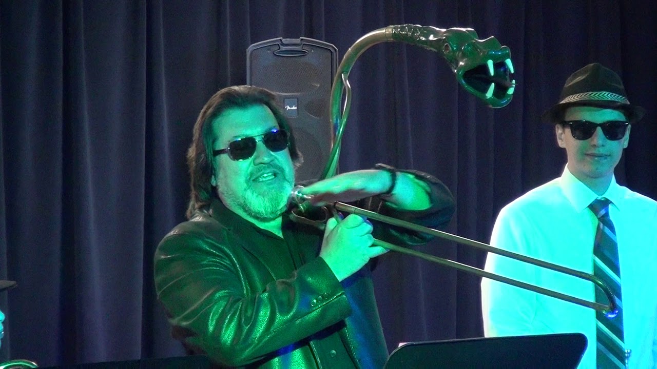 Bob Ferrel - Music Shop Recital 2017 (1/4)