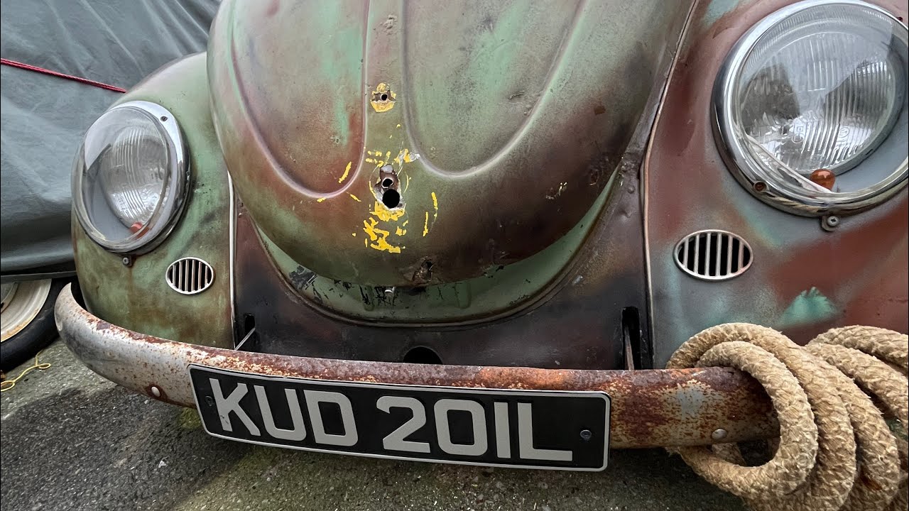 vw patina bug bonnet/hood stuck shut but only one way to open it !!