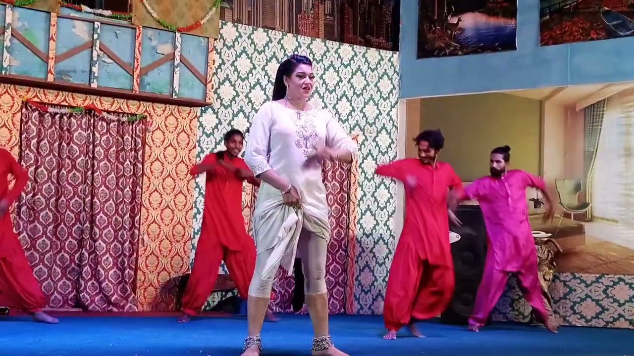 seemi Khan Hot 🔥 Girl mujra