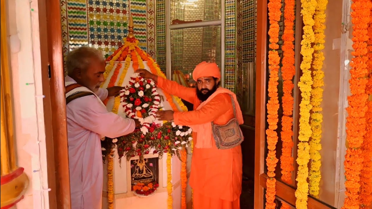 बाबा ज्ञान दास के श्राद्ध के उपलक्ष में  मेला व भंडारा का आयोजन और हवन पूजन करते हुए श्रद्धालु II💐💐