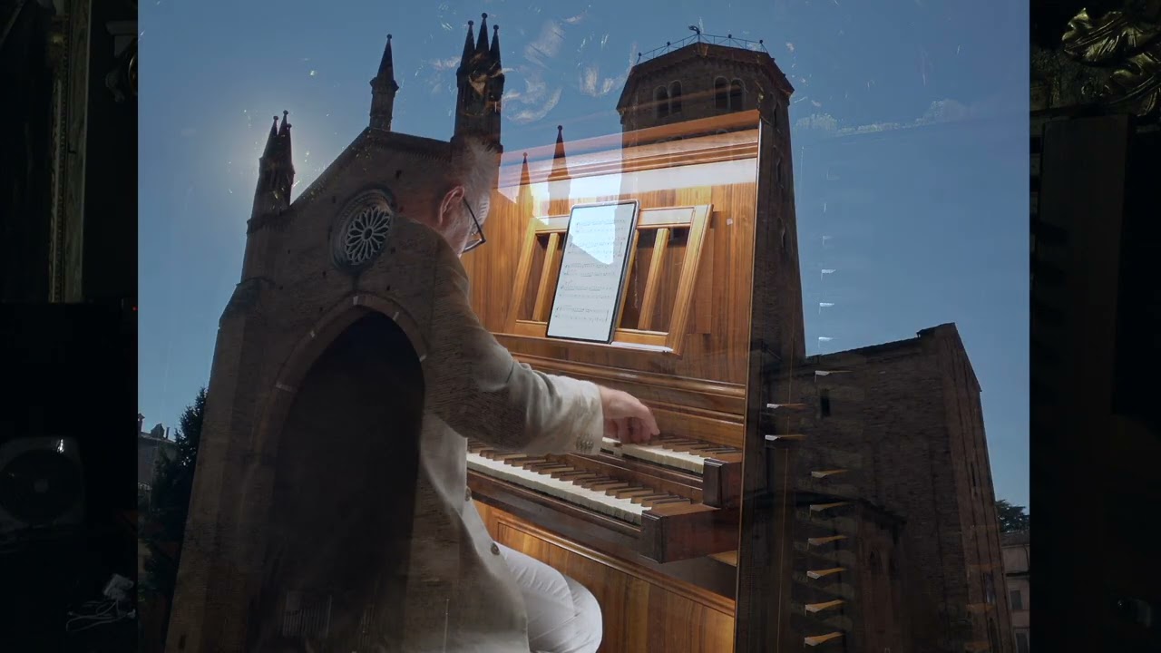 Claudio Brizi plays five sketches KV 15a to 15e by W A Mozart on Lingiardi-Giani Organ in Piacenza