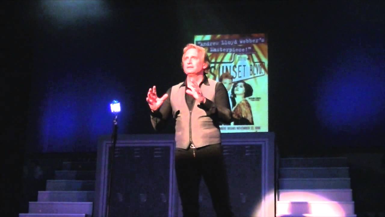 CONFESSIONS 1ST SHOW CLIPS