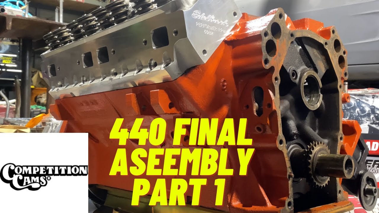 70 Charger: 440 final assembly Comp Cams camshaft and timing set!