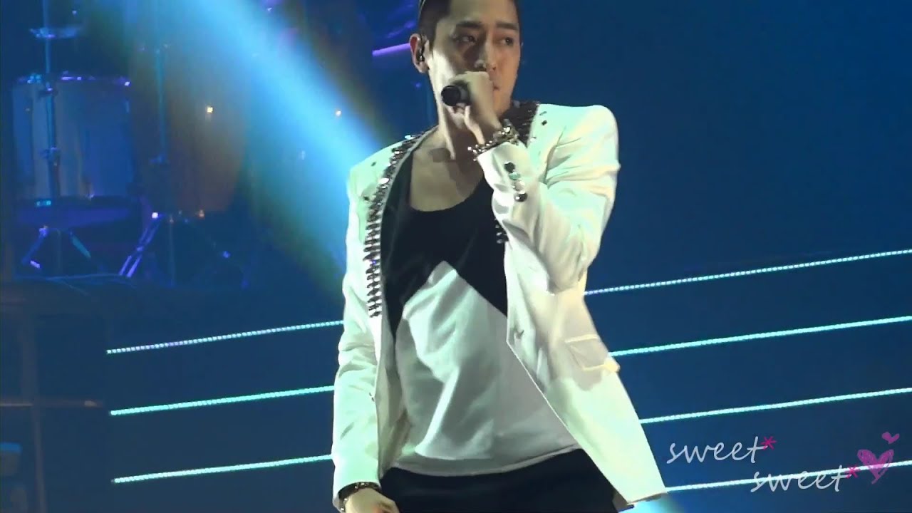 130608 Shinhwa - Perfect Man, Hong Kong concert (에릭 focus) # eric mun # shinhwa