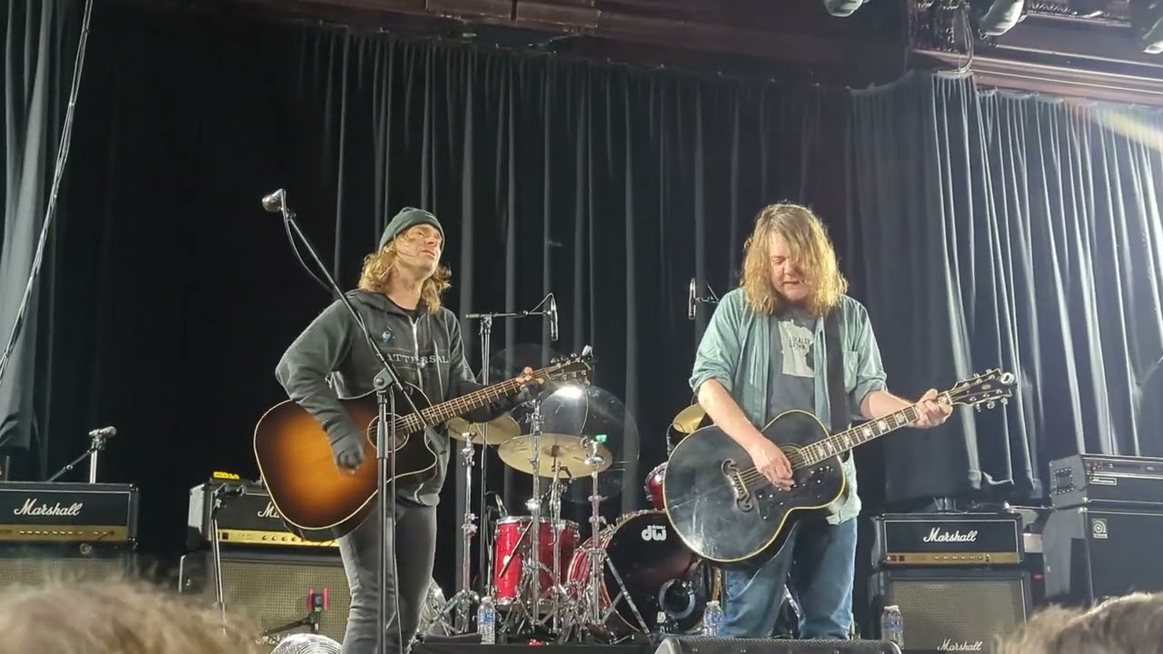 Dave Pirner & Ryan Smith (Soul Asylum) - Left To My Own Devices  11/11/2022