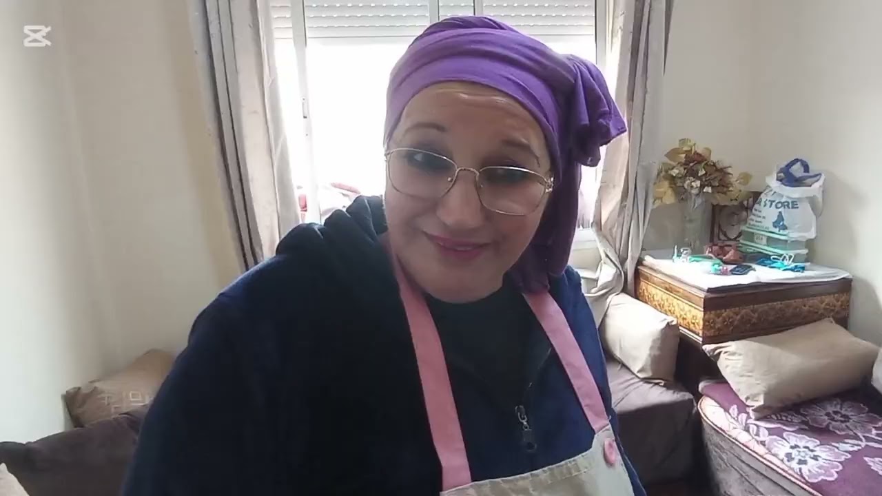 نضت من بلاصتي على قبلكم يا العزاز الغالين 🤧🤧