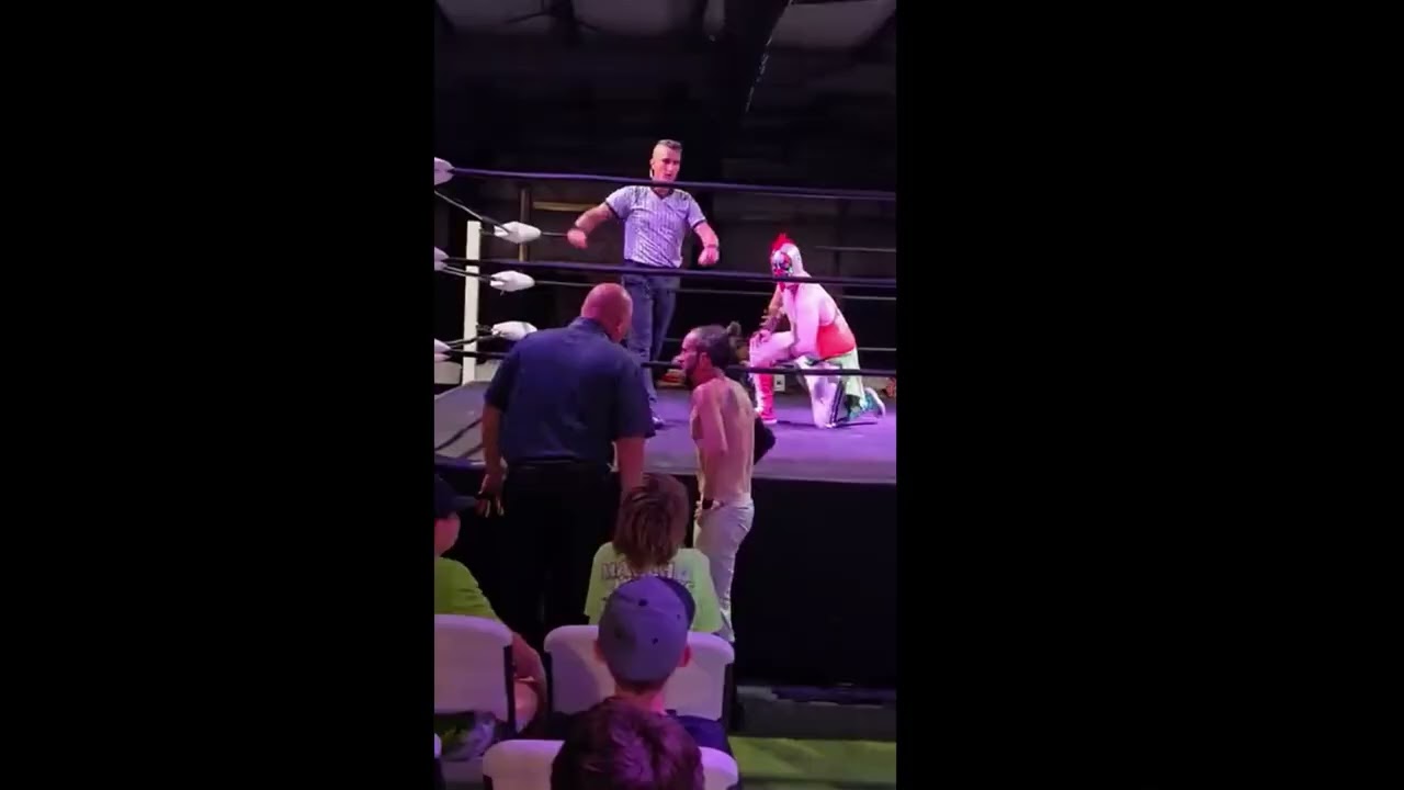 Francis Finnegan v Jace Evans @ Southern Star Wrestling