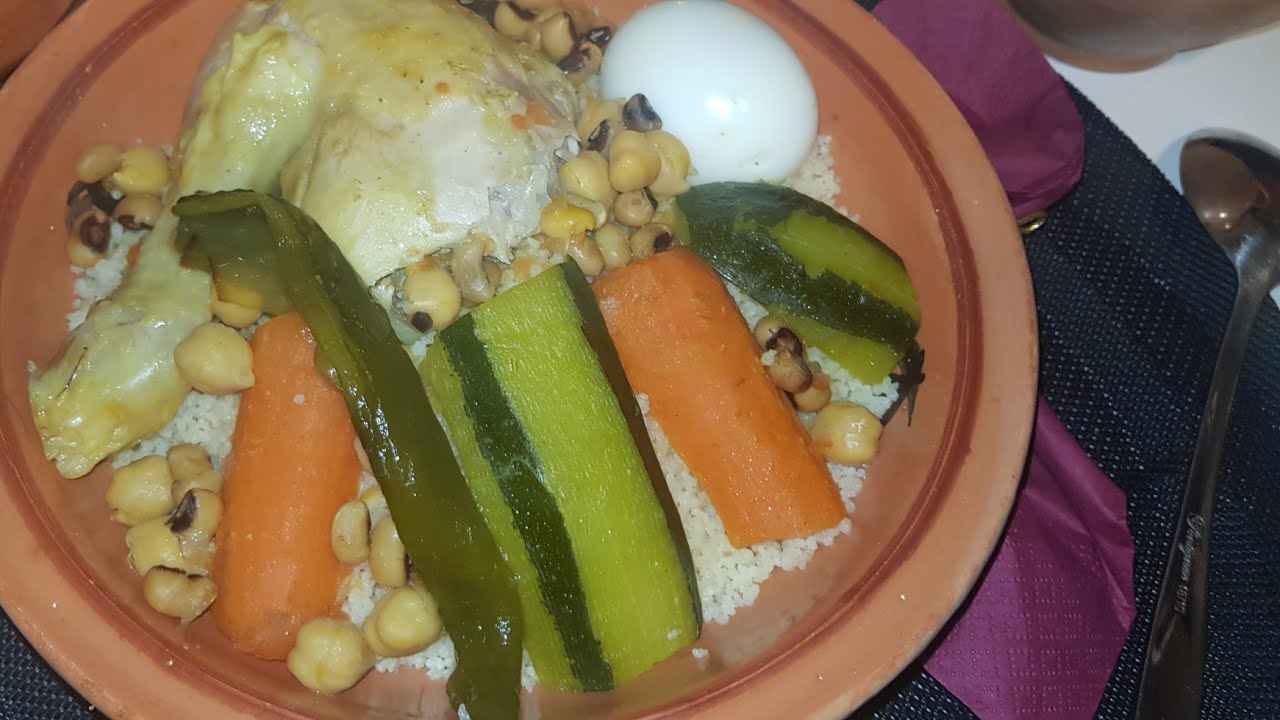 COUSCOUS A L'HARICOT A L'ŒIL NOIR.           bon appétit à vous 😘