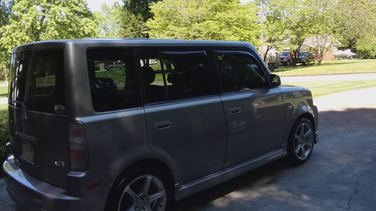 Scion xB первого поколения 2005 года. Что мне в этой машине нравится! Люди делают из них кемперы!