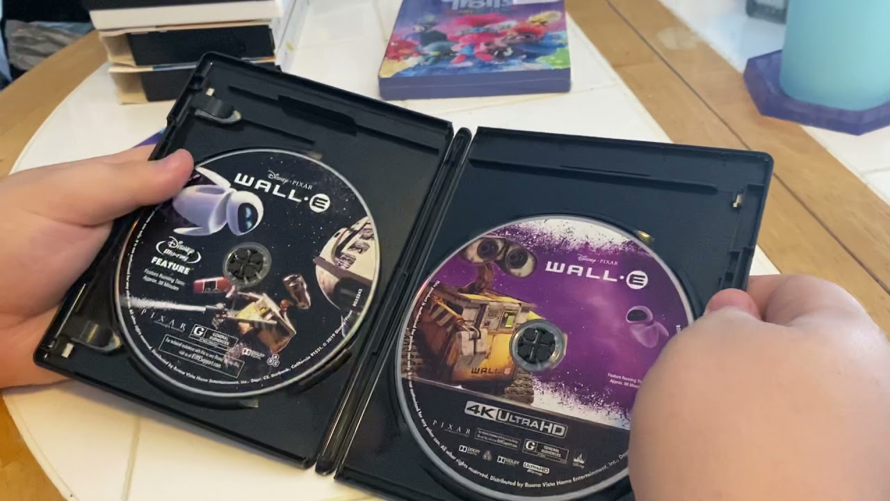 Wall-E 4K Ultra HD Blu-ray Unboxing