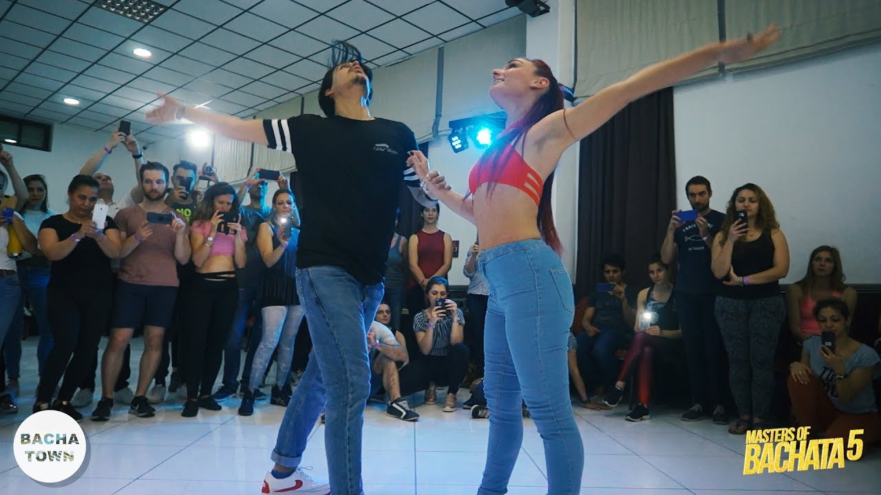 Maurizio Bollo y Simona [🎵 DJ Tronky - Bubalu] Bachata