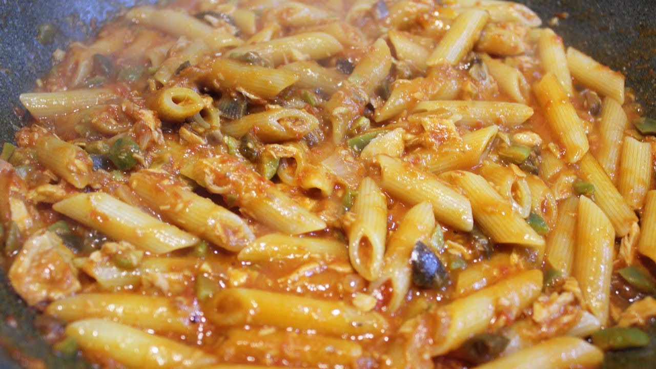PASTA E TONNO AL POMODORO | FoodVlogger