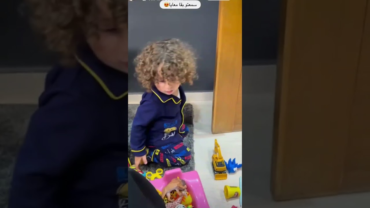 سارة ابوجاد تودع زوجها هي وفراس الكيوت🥰🥰