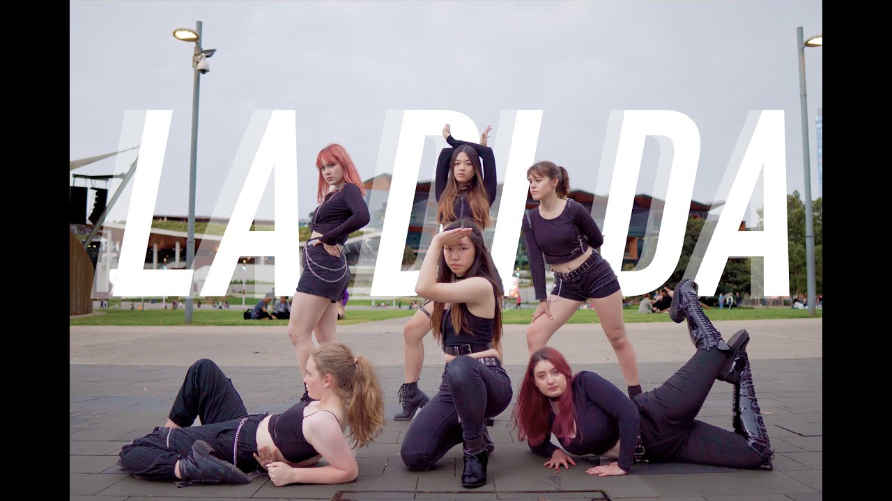 [KPOP IN PUBLIC] EVERGLOW (에버글로우) - LA DI DA || ERROR