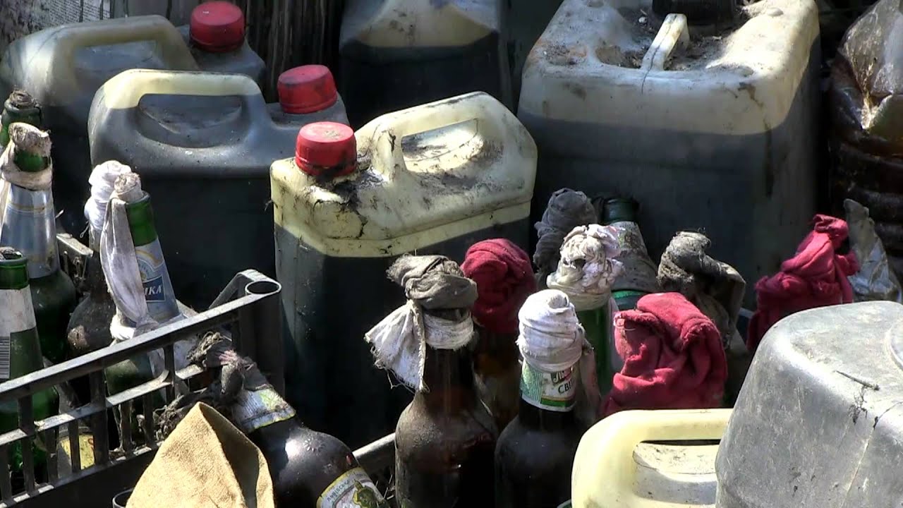 Кличко разом з киянами прийшов прибирати на Хрещатику