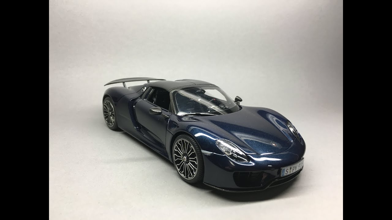 Revell: Porsche 918 Spyder Part 9