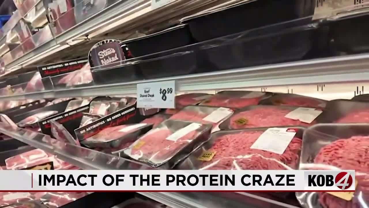 Где же мясо? Фермеры приветствуют тренд на мясную диету.